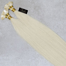 Laden Sie das Bild in den Galerie-Viewer, Premium europäische Echthaar Keratin Bonding Extensions ( 40cm )