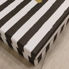 Load image into Gallery viewer, Geschenkkarton Boxen - Für Dich
